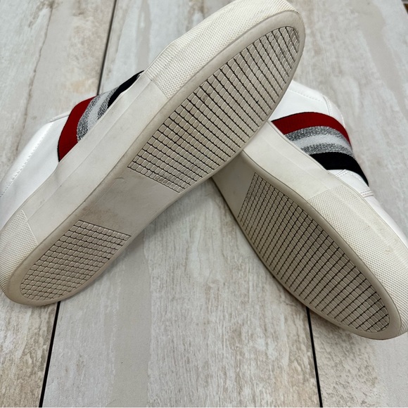 Steve Madden Mystify Size 8.5 Slip On White Sneakers Red White And Blue Strap - Picture 5 of 9